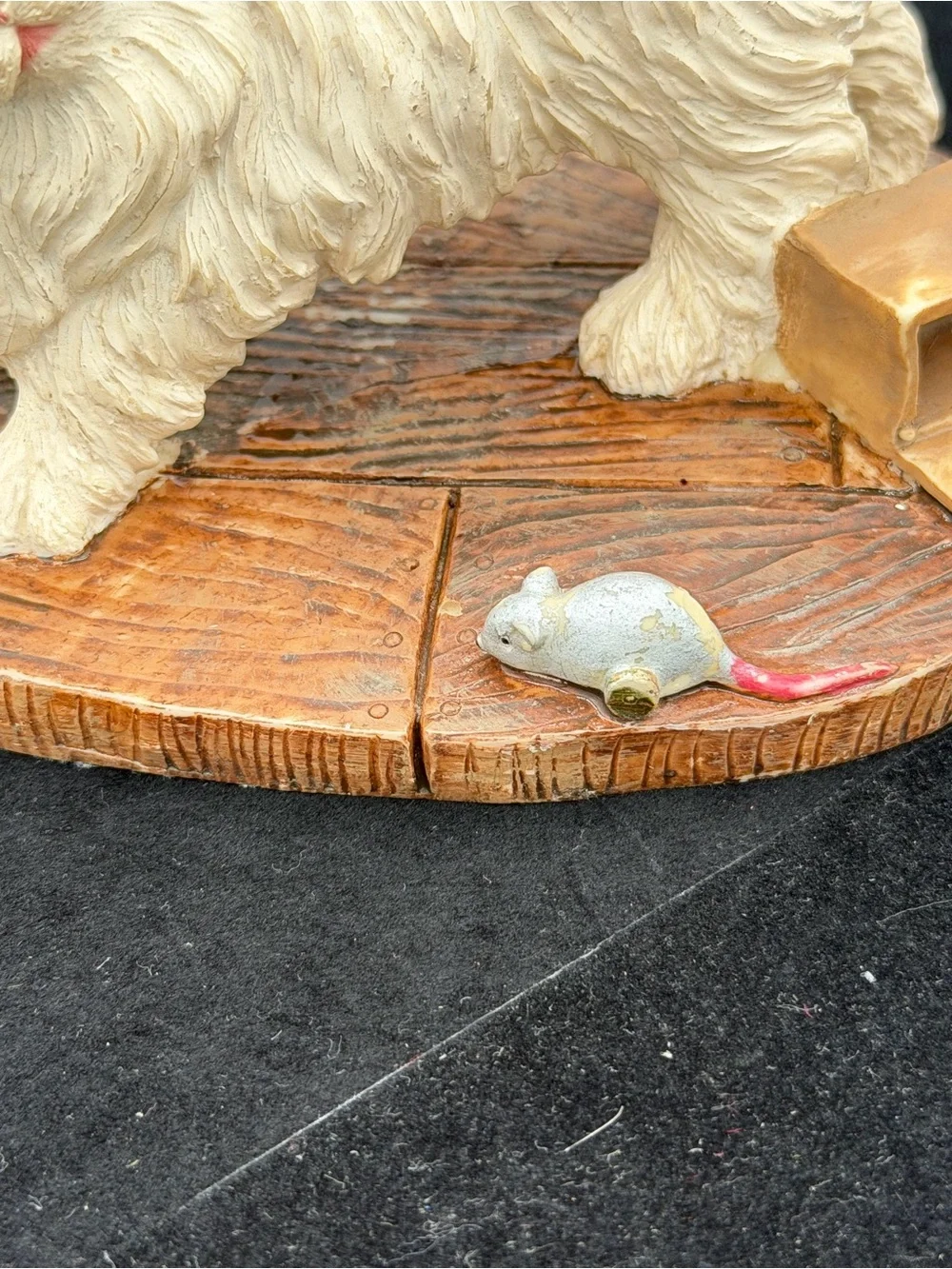 Vintage 1980s Persian Kitten Cat Figurine w Mouse Resin Shelf Decor 6.5”